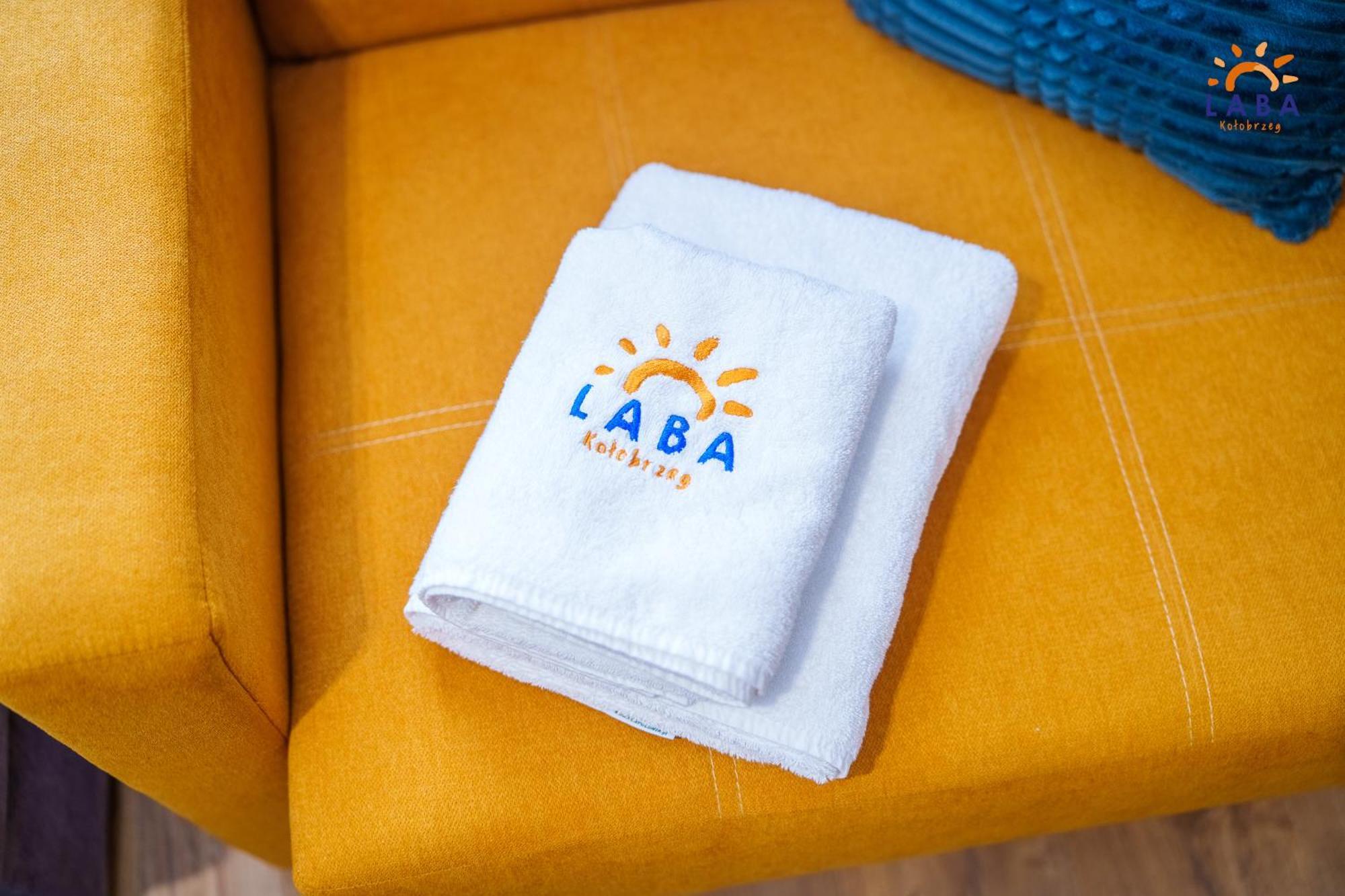 Laba Kolobrzeg Apartamenty Kollataja Z Parkingiem Ngoại thất bức ảnh