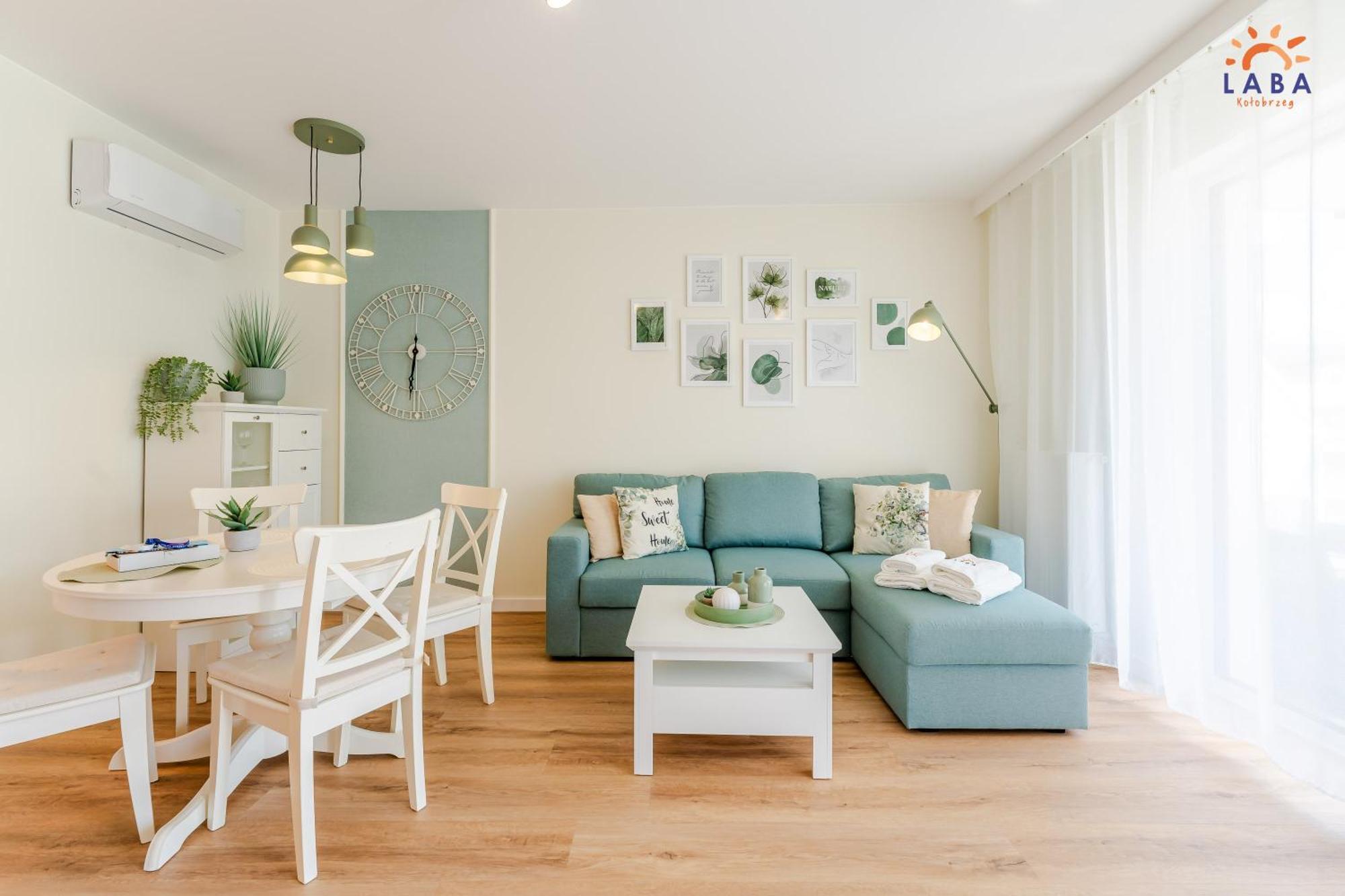 Laba Kolobrzeg Apartamenty Kollataja Z Parkingiem Ngoại thất bức ảnh