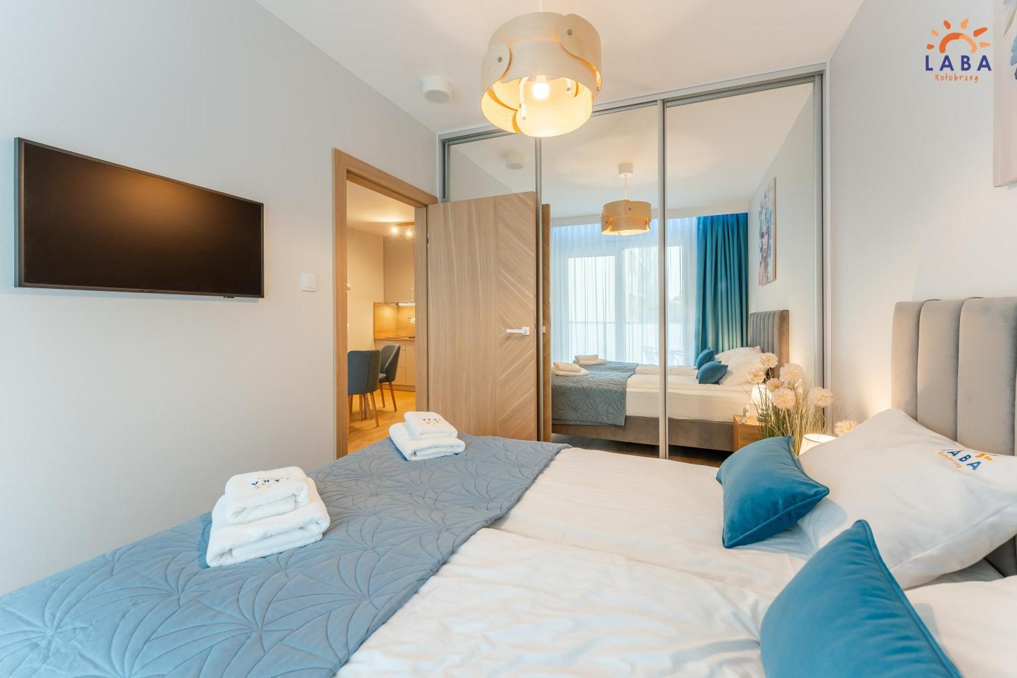 Laba Kolobrzeg Apartamenty Kollataja Z Parkingiem Ngoại thất bức ảnh
