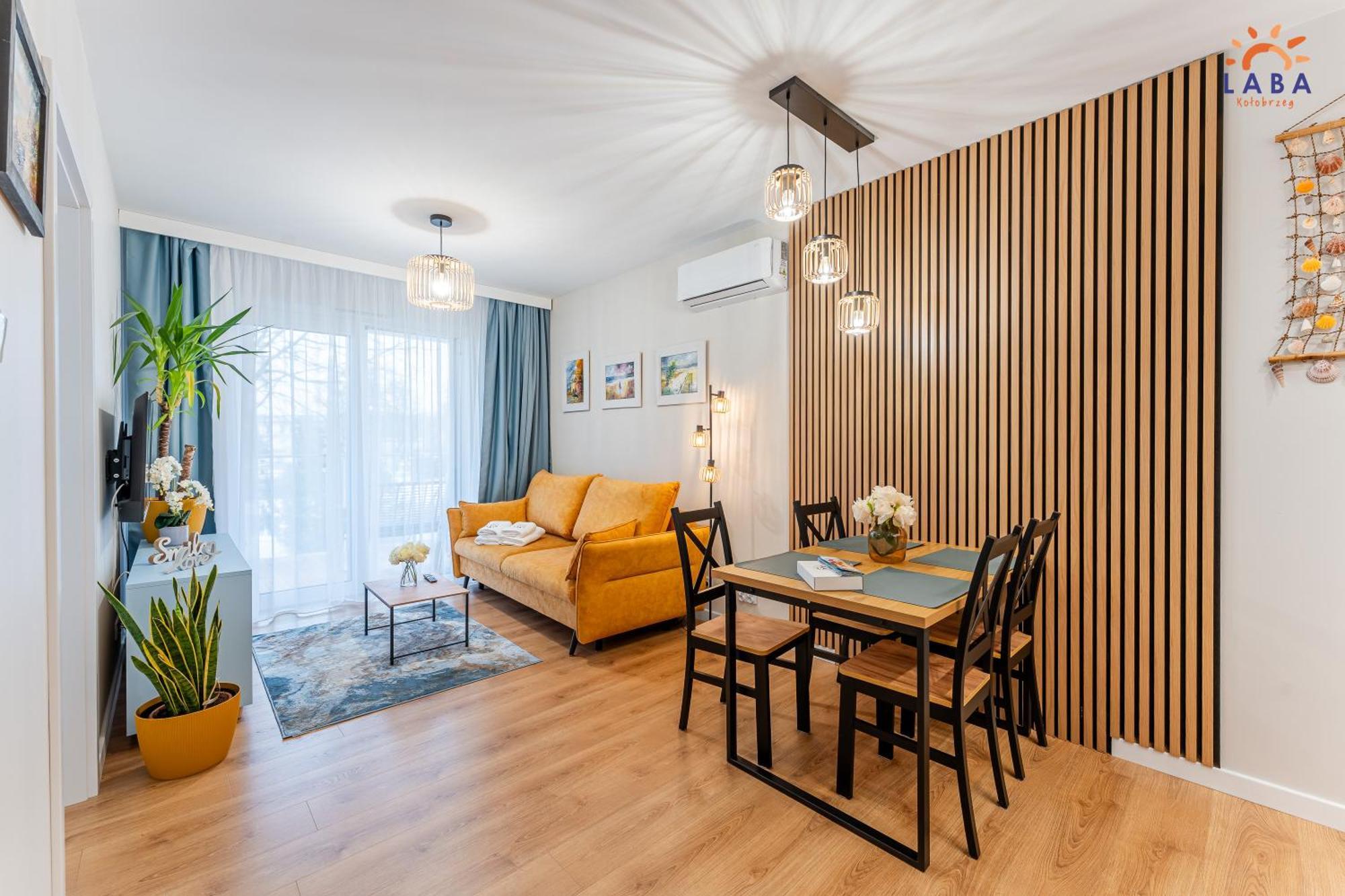 Laba Kolobrzeg Apartamenty Kollataja Z Parkingiem Ngoại thất bức ảnh